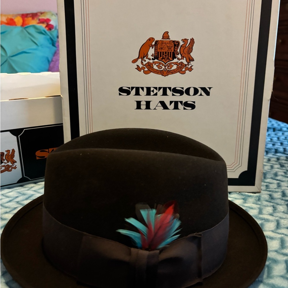 Stetson Brown Vintage Stetson Fedora hat with Gold Logo